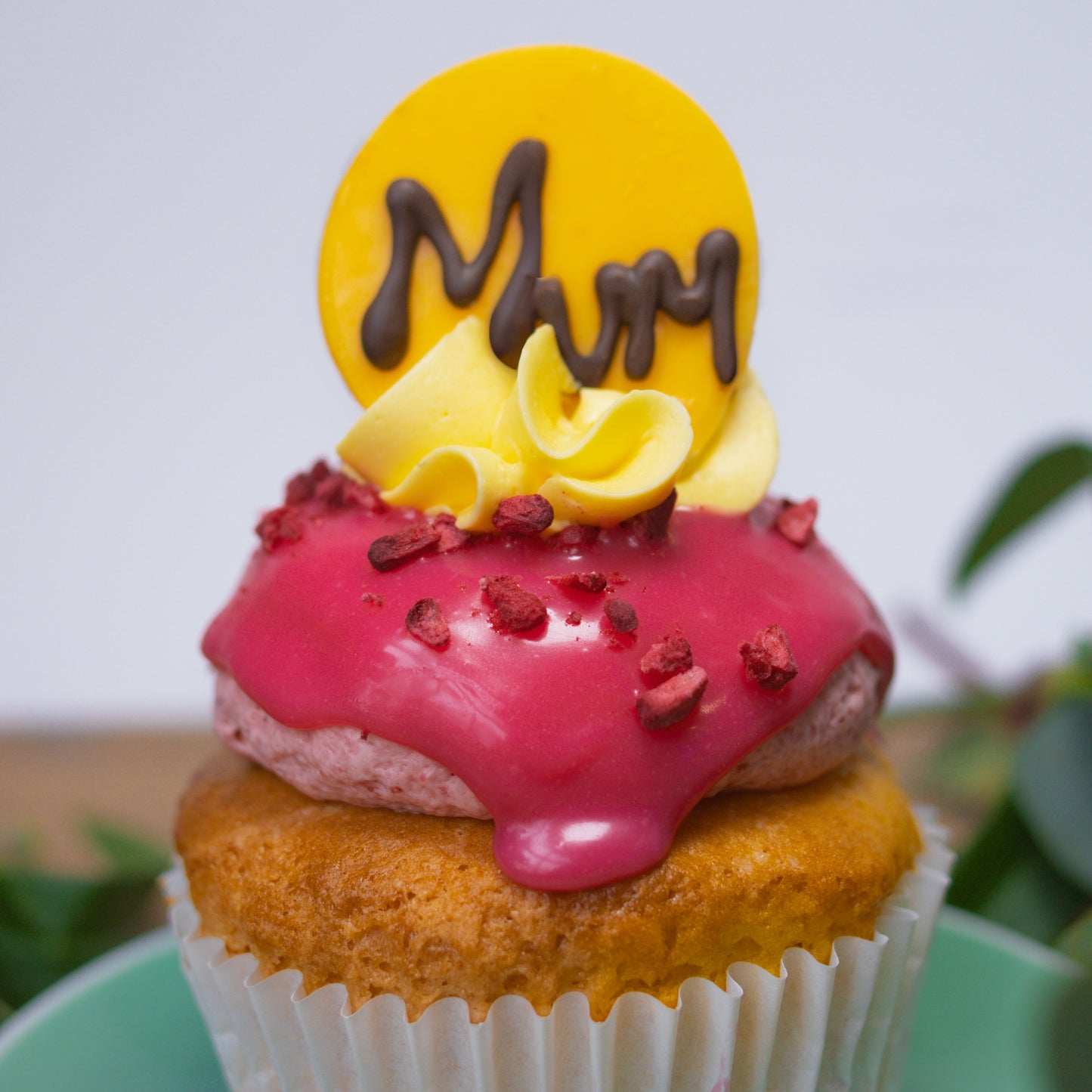 Lemon Raspberry Cupcakes